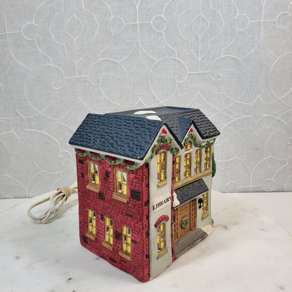 VINTAGE Winter Valley Lighted Library 6" Ceramic Christmas Holiday Decor 1994 - Picture 9 of 12